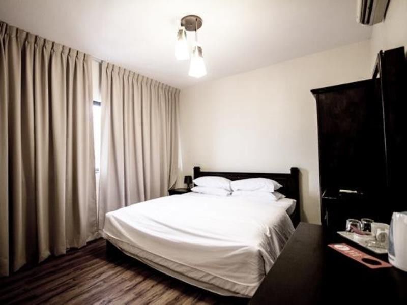 8 Boutique By The Sea Ξενοδοχείο Tanjung Tokong Εξωτερικό φωτογραφία